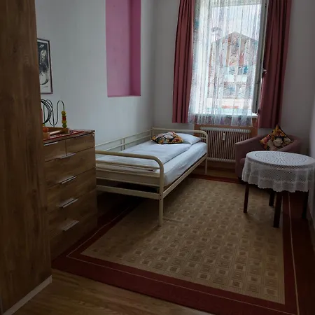 Deluxe Mutters-ihr Zuhause Bei Innsbruck! Perfekt Fuer Familien, Gruppen Bist 5 Personen !bestes Preis Leistung! Апартаменти *