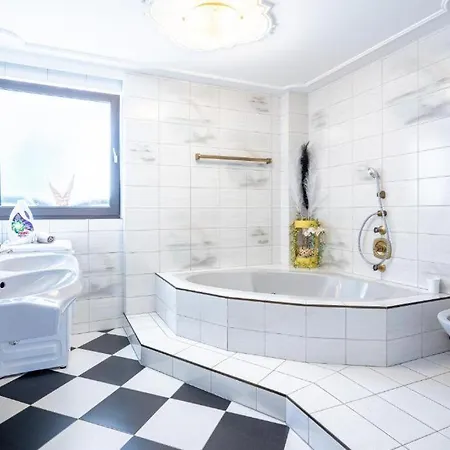 Deluxe Mutters-ihr Zuhause Bei Innsbruck! Perfekt Fuer Familien, Gruppen Bist 5 Personen !bestes Preis Leistung!