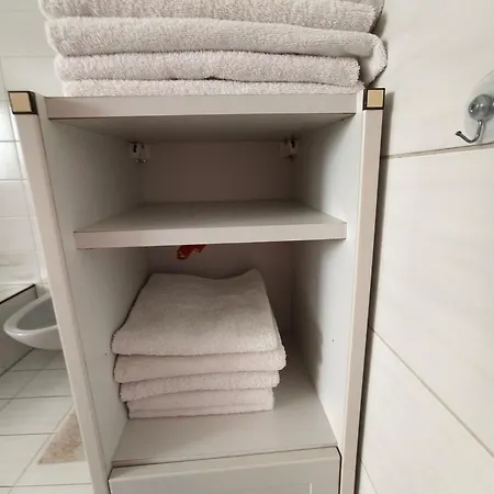Апартаменти Deluxe Mutters-ihr Zuhause Bei Innsbruck! Perfekt Fuer Familien, Gruppen Bist 5 Personen !bestes Preis Leistung! *